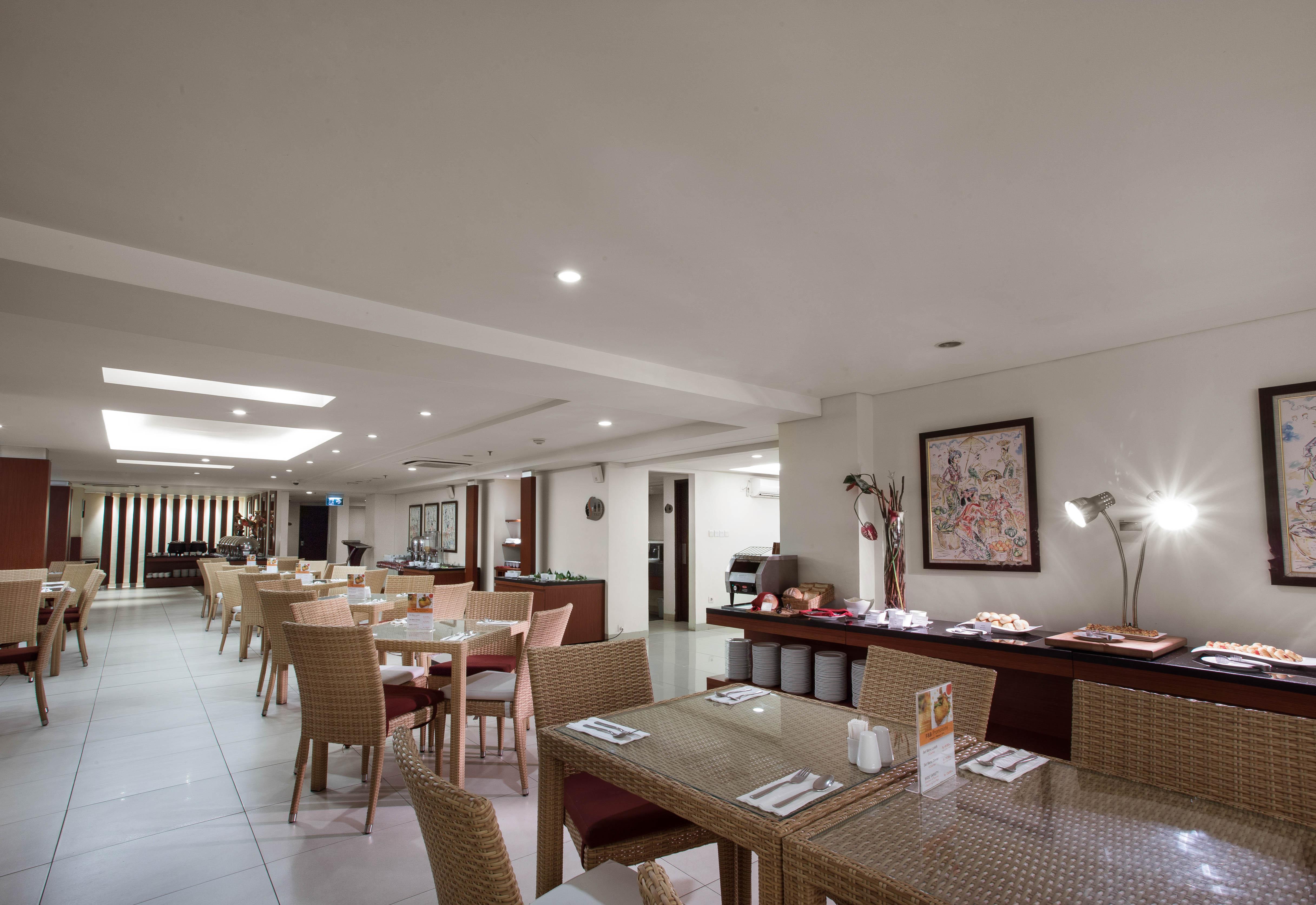 Sense Sunset Hotel Seminyak Dış mekan fotoğraf